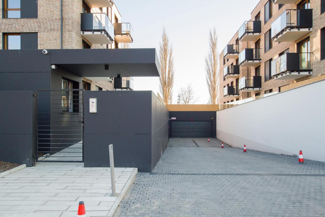 Apartment Front Park Sadowa With Parking By Noclegi Renters Гданьск Экстерьер фото